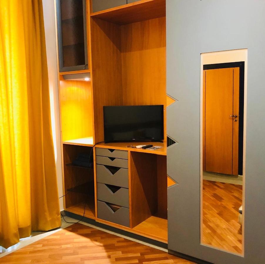 Smln Rooms & Suites Naples Luaran gambar