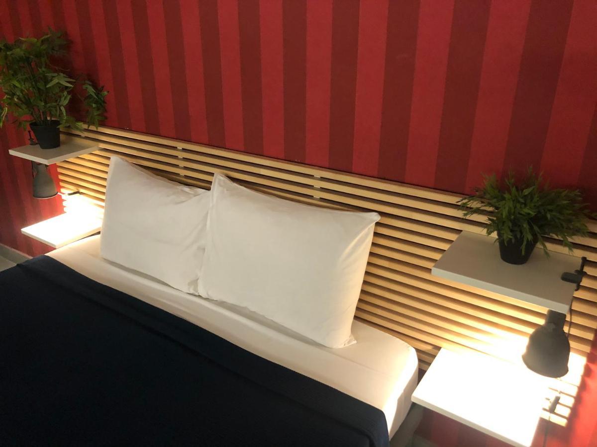 Smln Rooms & Suites Naples Luaran gambar