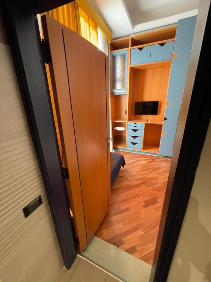 Smln Rooms & Suites Naples Luaran gambar
