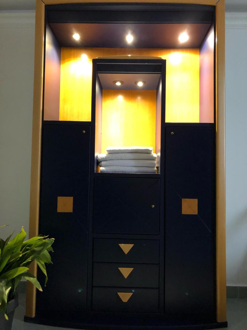 Smln Rooms & Suites Naples Luaran gambar