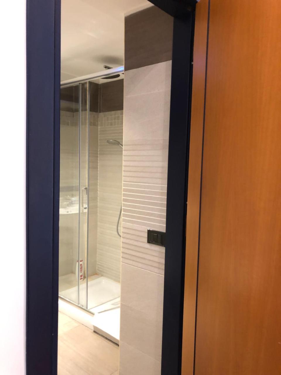 Smln Rooms & Suites Naples Luaran gambar